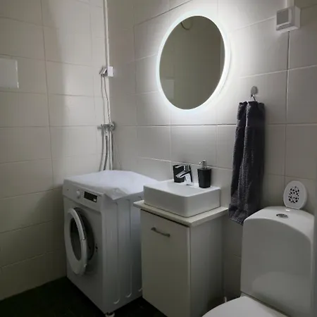 Avara Ja Kodikas Parvekkeella Apartmán Heinola