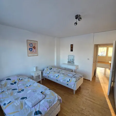 Appartamento Avara Ja Kodikas Parvekkeella *